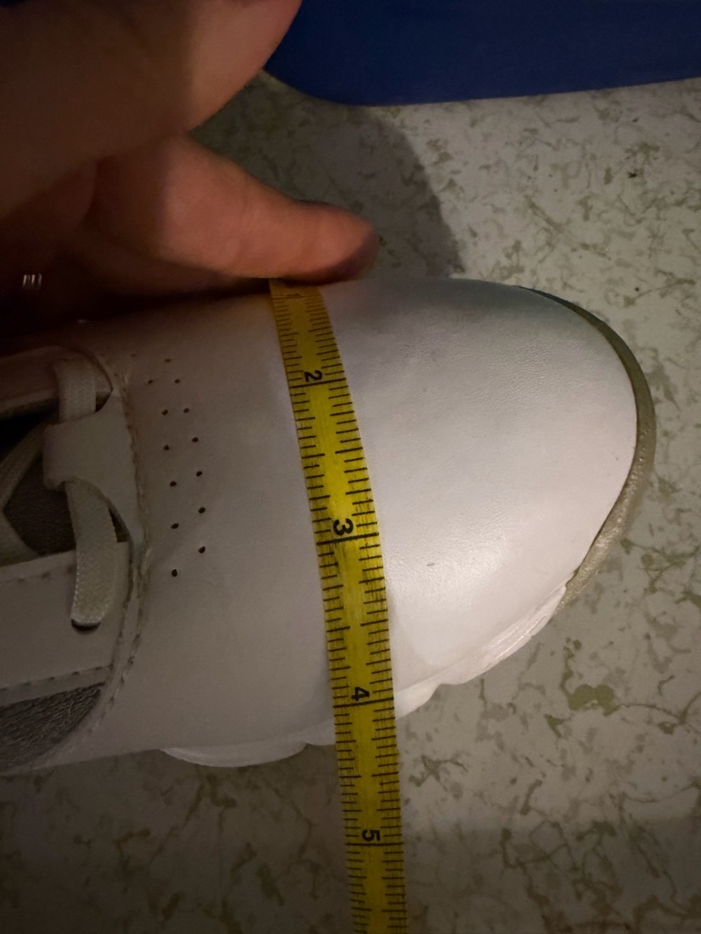 Adidas White and Gray golf shoes - Picture 8 of 10